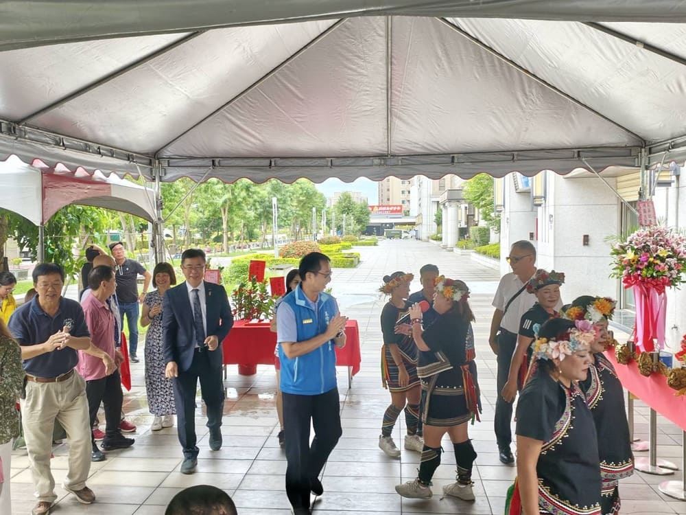 敏娜娃舞團開幕活動演出